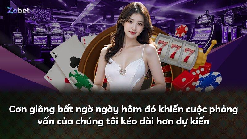 Cơn giông bất ngờ ngày hôm đó khiến cuộc phỏng vấn của chúng tôi kéo dài hơn dự kiến